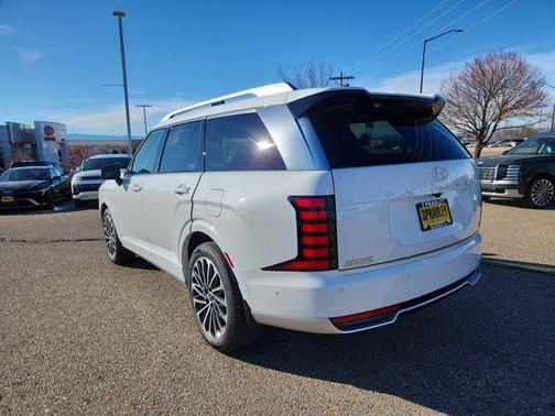 Creamy White Pearl 2026 Hyundai PALISADE Calligraphy