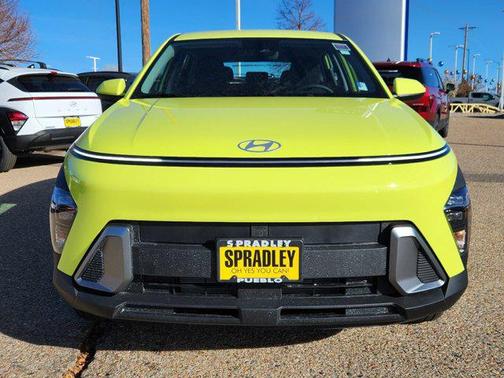 2025 Hyundai KONA SE