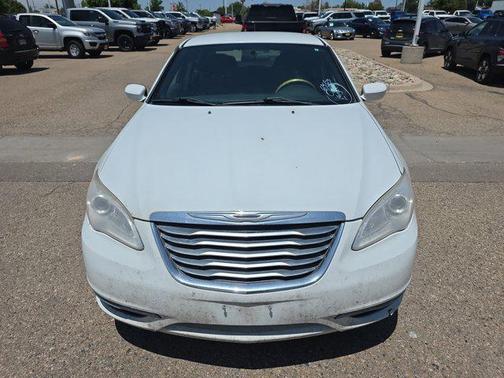2013 Chrysler 200 LX
