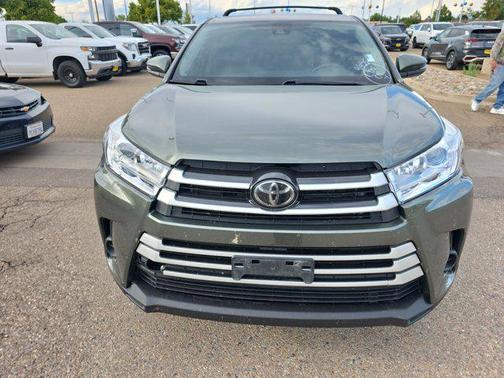 2018 Toyota Highlander LE