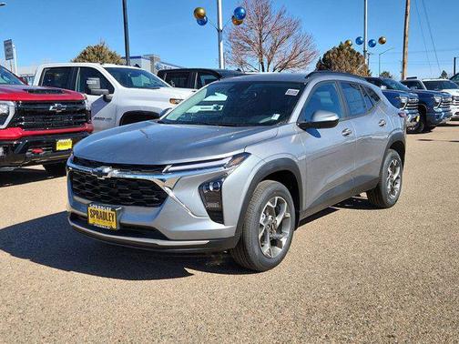 Sterling Gray Metallic 2026 Chevrolet Trax LT