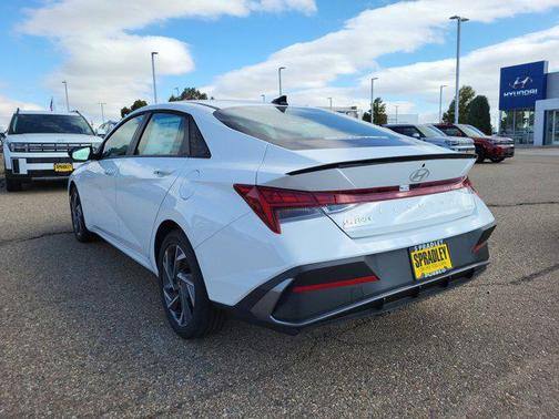 2025 Hyundai ELANTRA HEV SEL Sport