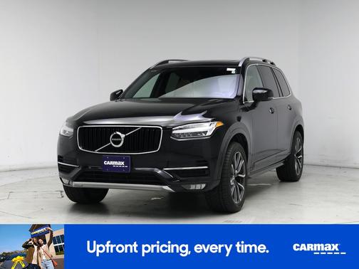 2018 Volvo XC90 T6 Momentum