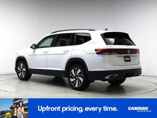 White 2024 Volkswagen Atlas SE w/Tech