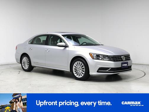 2016 Volkswagen Passat SE