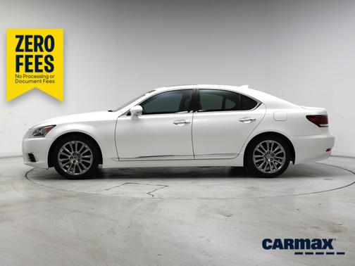 White 2017 Lexus LS 460