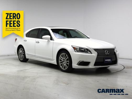 White 2017 Lexus LS 460