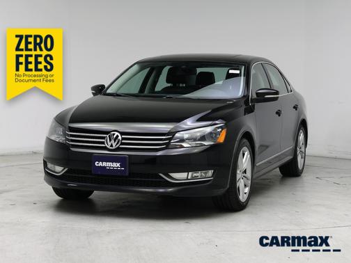 Black 2015 Volkswagen Passat SE