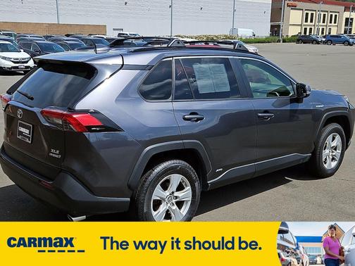 2019 Toyota RAV4 Hybrid XLE