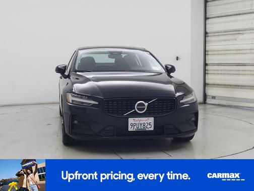 Black 2024 Volvo S60 B5 Core Dark Theme
