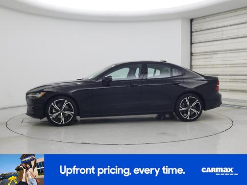 Black 2024 Volvo S60 B5 Core Dark Theme