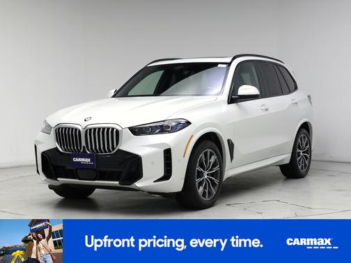White 2025 BMW X5 xDrive40i
