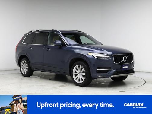 2018 Volvo XC90 T6 Momentum