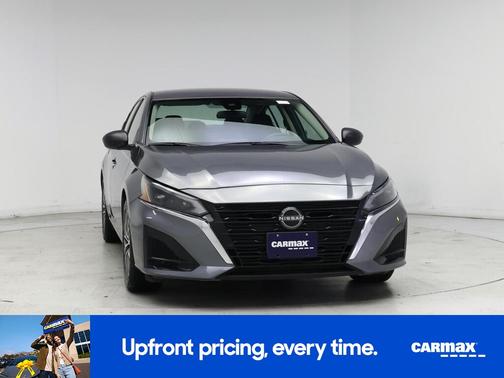 2024 Nissan Altima SV