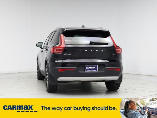 2021 Volvo XC40 T5 Inscription