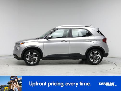 2023 Hyundai VENUE SEL