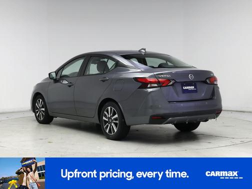 2022 Nissan Versa SV