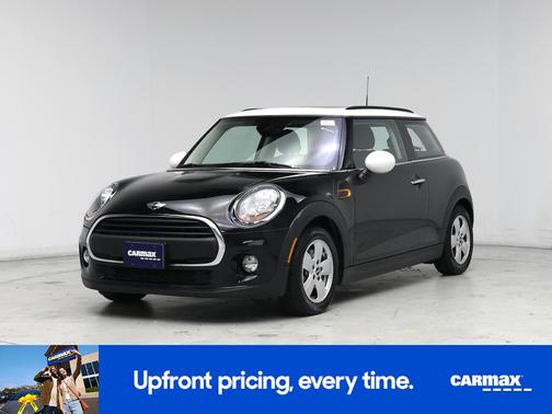 2017 MINI Hardtop Cooper