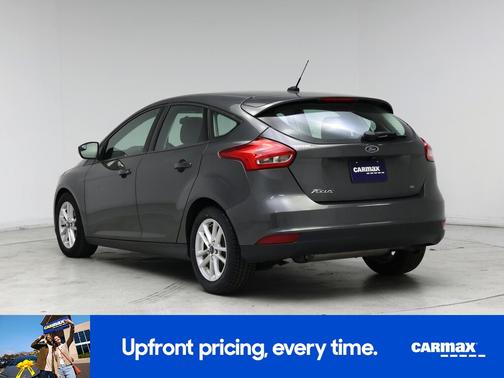 Gray 2017 Ford Focus SE