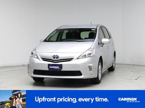 2014 Toyota Prius v Two