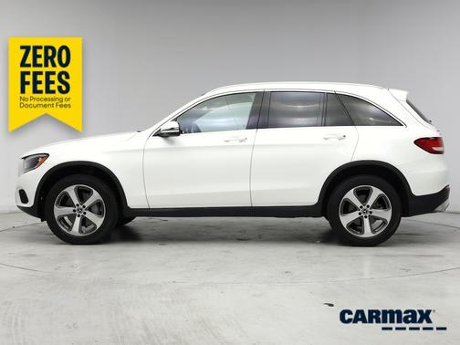 White 2018 Mercedes-Benz GLC 300