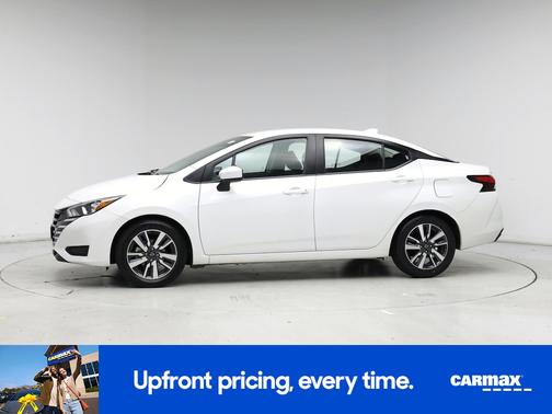 2023 Nissan Versa SV