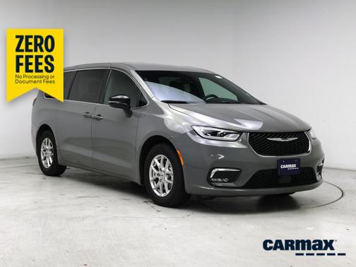 Gray 2025 Chrysler Pacifica Select
