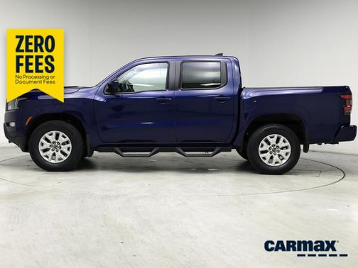 Blue 2022 Nissan Frontier SV