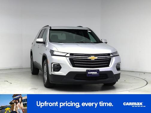Silver 2022 Chevrolet Traverse LT Cloth