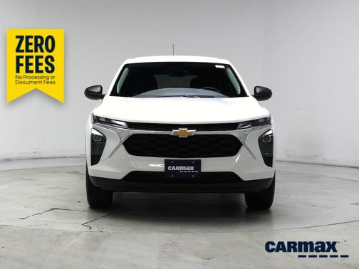 White 2025 Chevrolet Trax LS