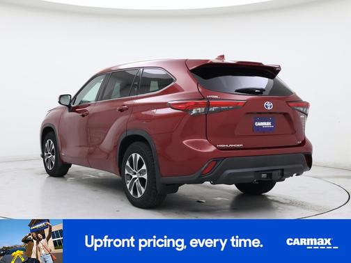 2022 Toyota Highlander Hybrid XLE