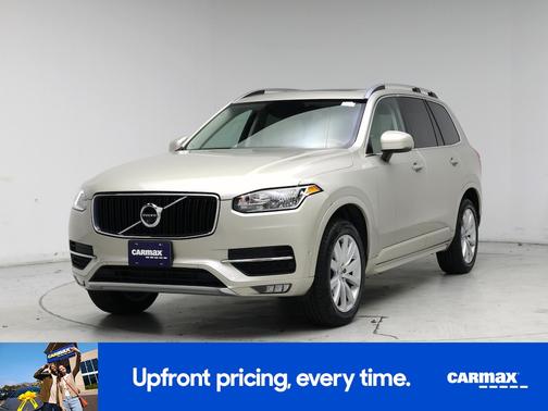2016 Volvo XC90 T6 Momentum
