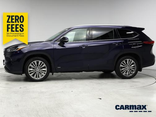 Blue 2021 Toyota Highlander Hybrid Platinum