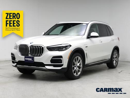 White 2023 BMW X5 PHEV XDrive45e