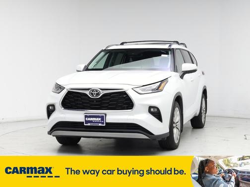 2022 Toyota Highlander Platinum