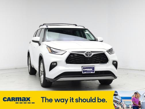2022 Toyota Highlander Platinum