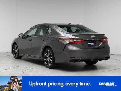 Gray 2019 Toyota Camry SE