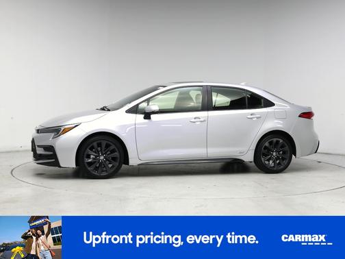 Silver 2023 Toyota Corolla Hybrid SE