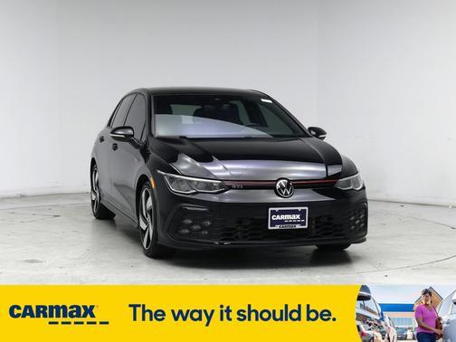 2022 Volkswagen Golf GTI S