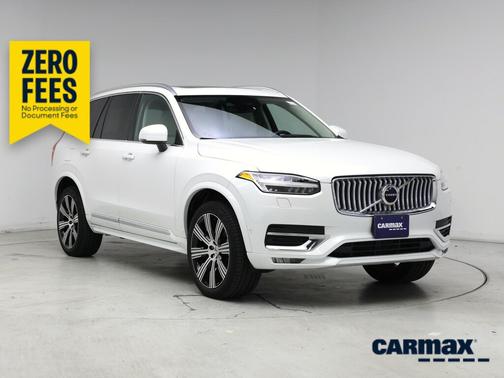 White 2023 Volvo XC90 B6 Ultimate