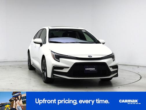 White 2024 Toyota Corolla Hybrid SE