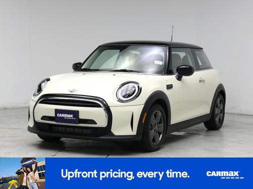 White 2022 MINI Hardtop