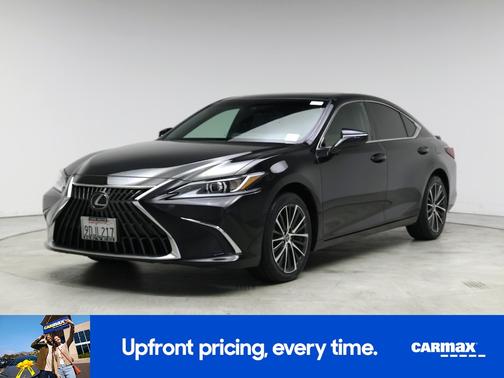 2023 Lexus ES 300h 