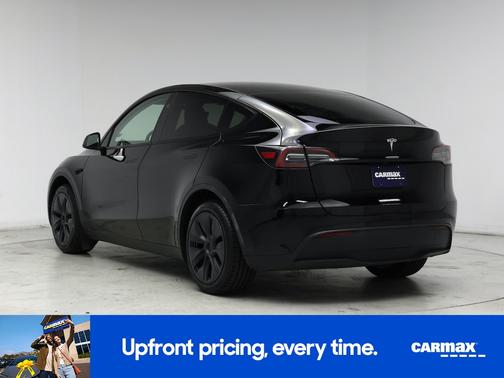 Gray 2025 Tesla Model Y Long Range