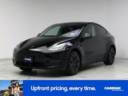Gray 2025 Tesla Model Y Long Range