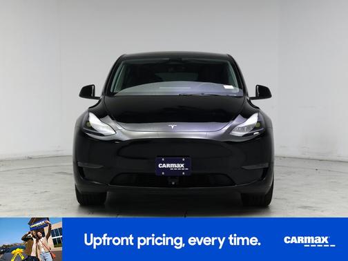 Gray 2025 Tesla Model Y Long Range