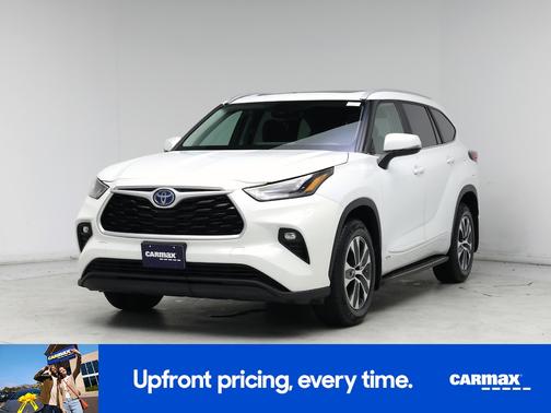 2023 Toyota Highlander Hybrid XLE
