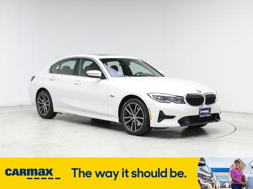 2022 BMW 330e xDrive30e
