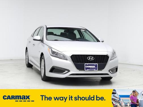 2016 Hyundai SONATA Hybrid SE