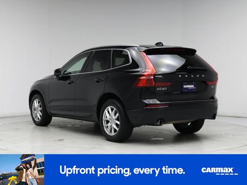 2021 Volvo XC60 T5 Momentum